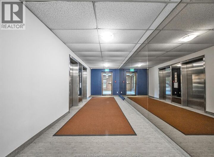 Property Photo:  3936 Wyandotte Street East 801  ON N8Y 4V1 