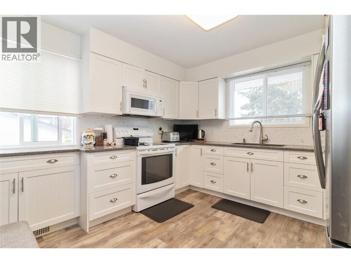 Property Photo: 410 Madsen Road BC V1X 2C2