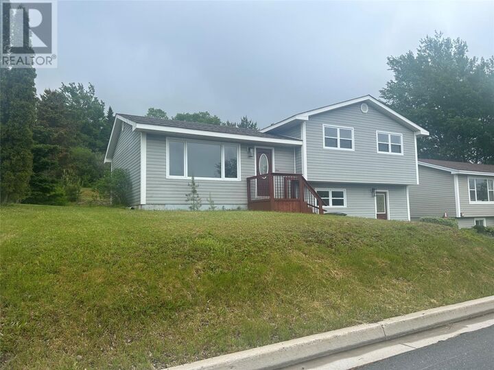 Property Photo: 9 Valleyview Heights NL A5A 1Z9