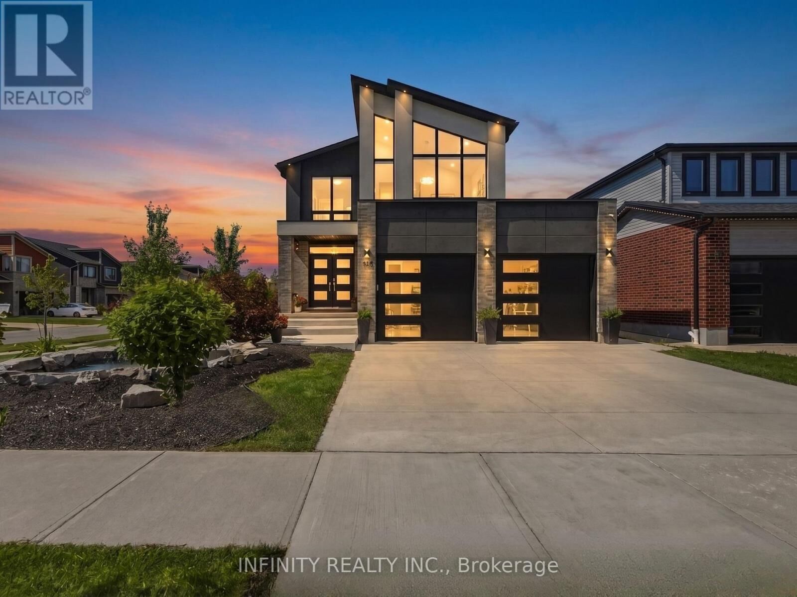 Property Photo: 1648 Chelton Court ON N6M 0H6