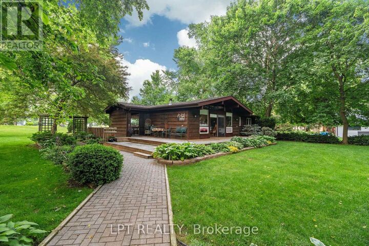 8452 Defore Drive — photo 1