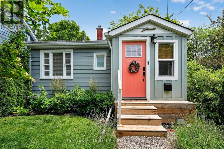 Property Photo: 182 Durham Street ON K9A 3H6