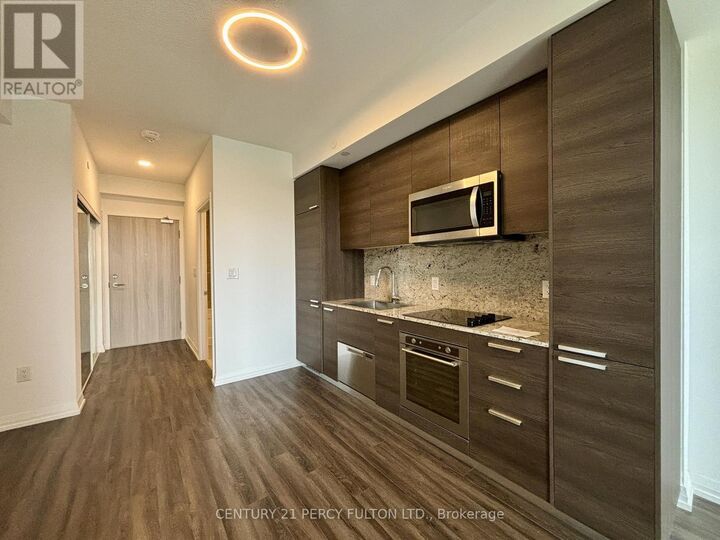 Property Photo: 75 Canterbury Place 1609 ON M2N 0L2
