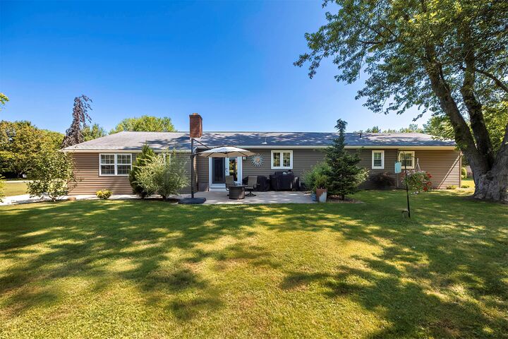 Property Photo:  4709 Lawndale Drive  PA 16506 