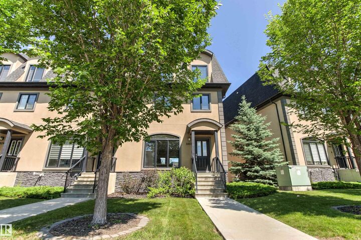Property Photo:  5833 Mullen Place NW  AB T6R 0R4 