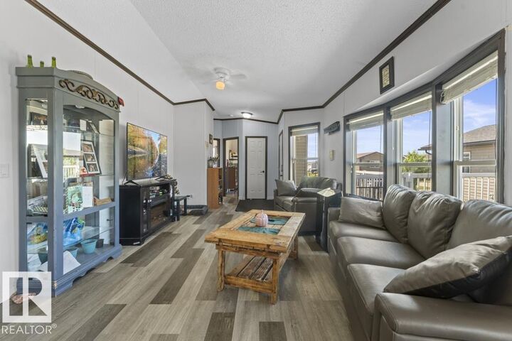 Property Photo:  4510 Snowbird Lane  AB T9M 0C6 