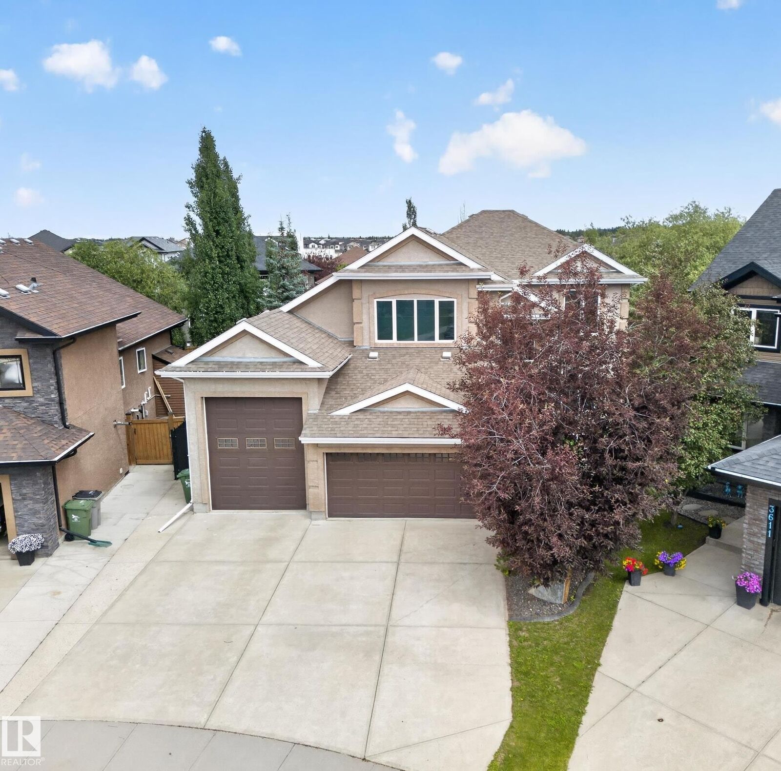 Property Photo:  6502 37 Avenue  AB T4X 0G6 