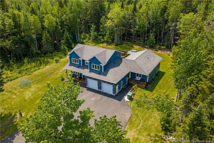 Property Photo:  11 Amber Ridge  NB E1G 5R3 