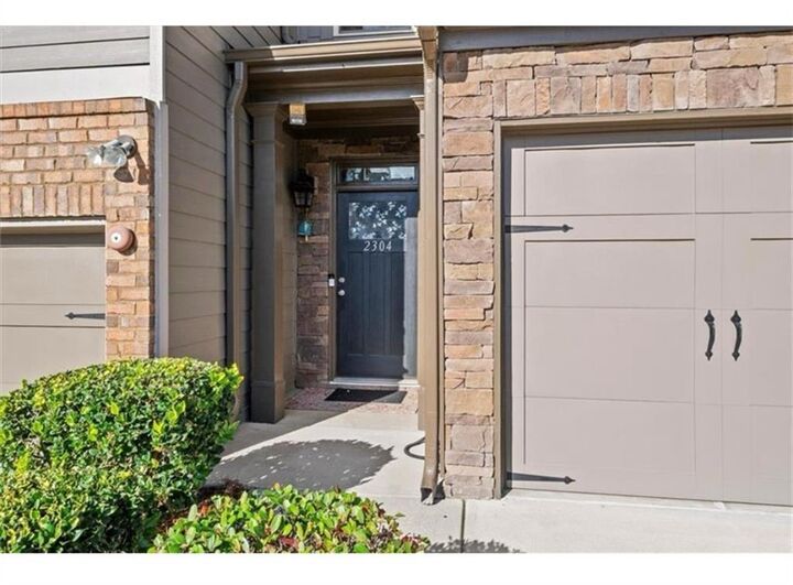 Property Photo: 2304 Oakton Place SE GA 30082