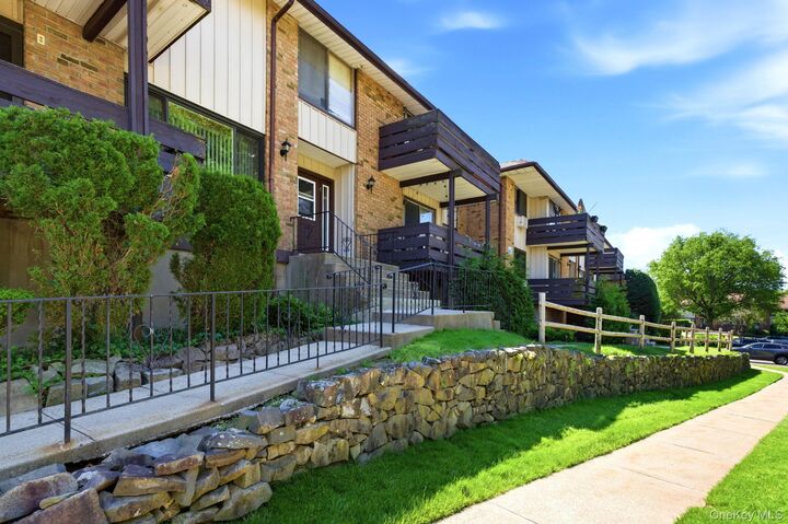 Property Photo:  130 Sierra Vista Lane 2nd Floor  NY 10989 