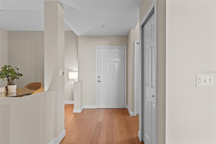 Property Photo: 1064 N Tamiami Trail 1525 FL 34236