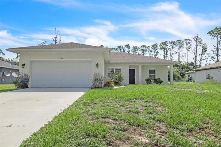 Property Photo: 3328 Dennis Street FL 34286
