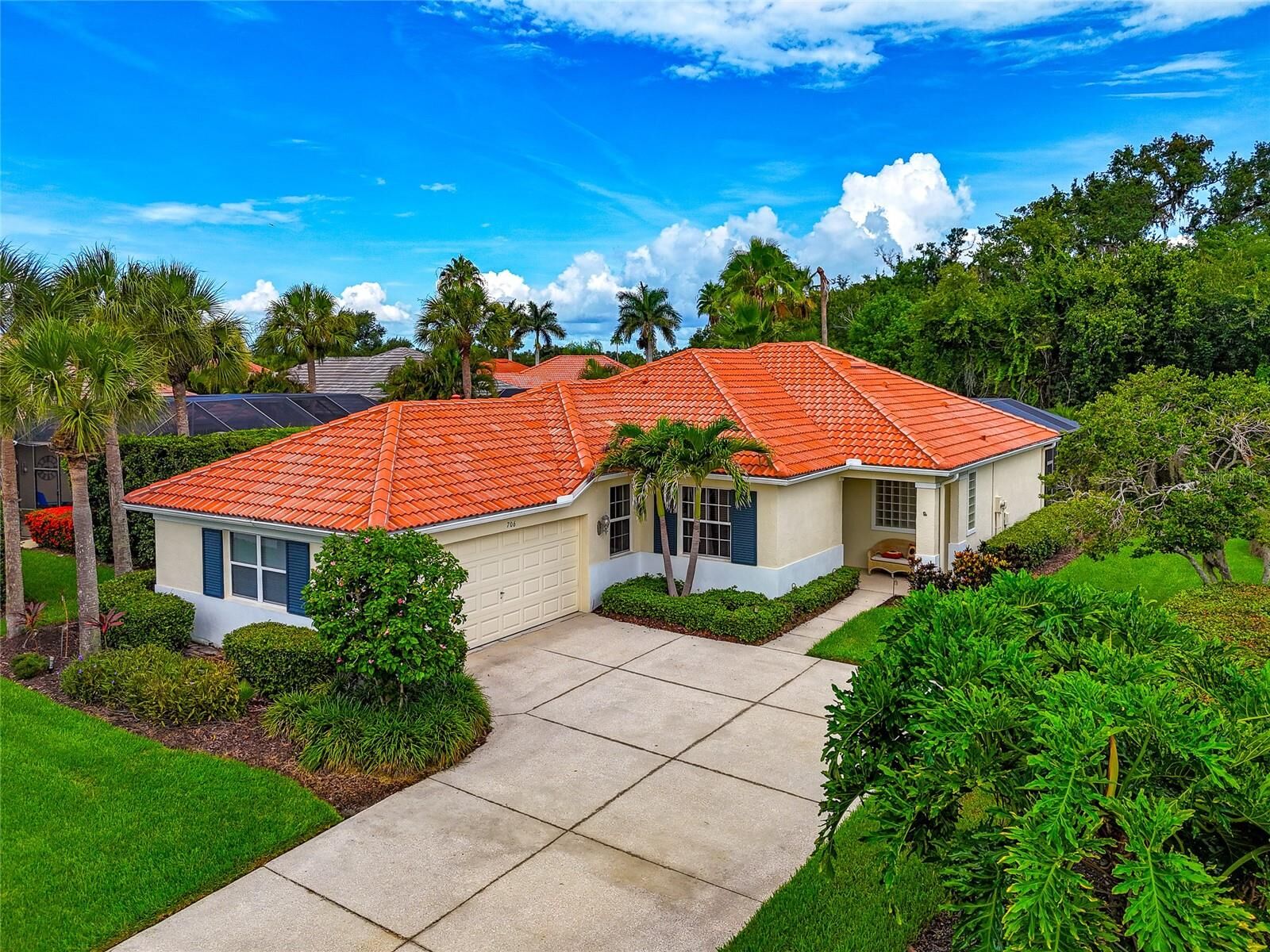 Property Photo: 706 Misty Pond Court FL 34212