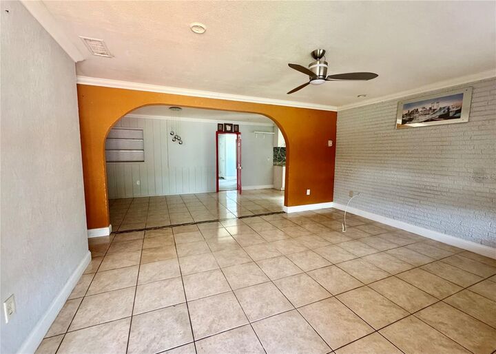 Property Photo:  2006 Sarazen Drive  FL 32808 