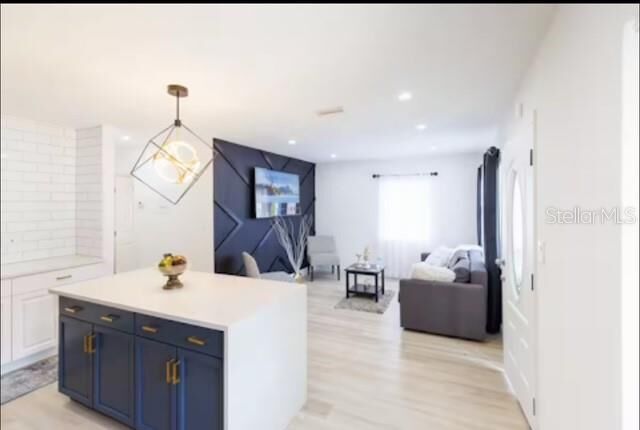 Property Photo: 7712 Deleuil Avenue FL 33610