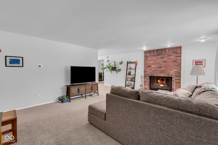 Property Photo:  1508 Minturn Lane  IN 46260 