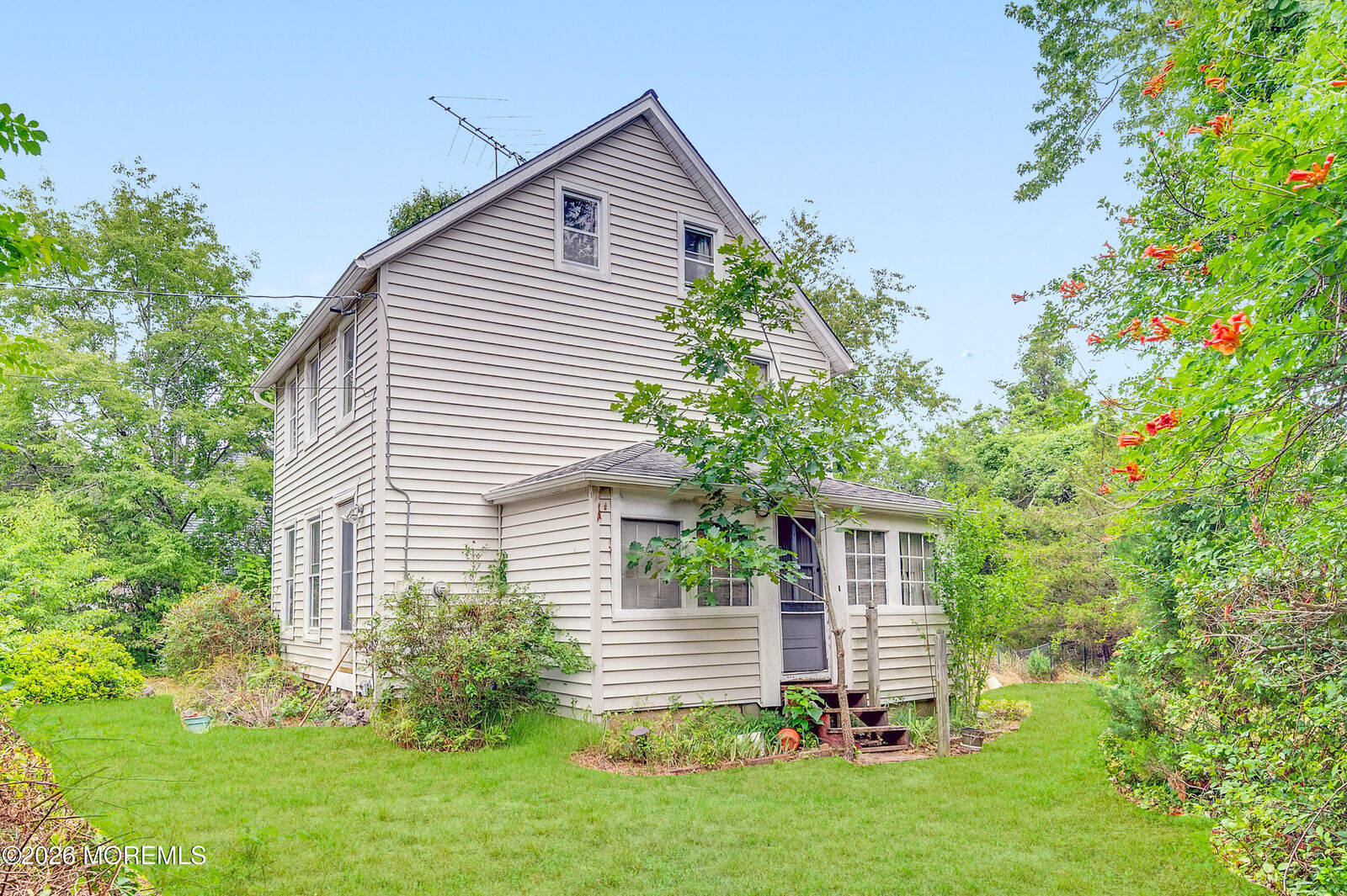 Property Photo:  114 Division Street  NJ 08092 