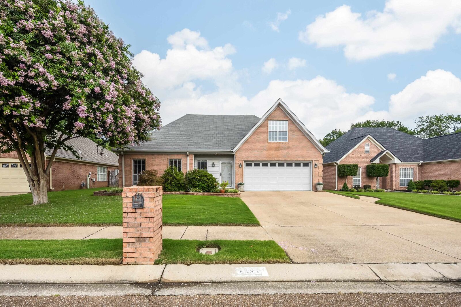 Property Photo:  6494 Gillia Cir S  TN 38135 
