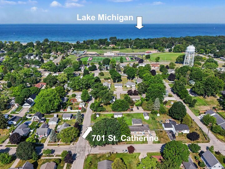 Property Photo:  701 St Catherine Street  MI 49431 