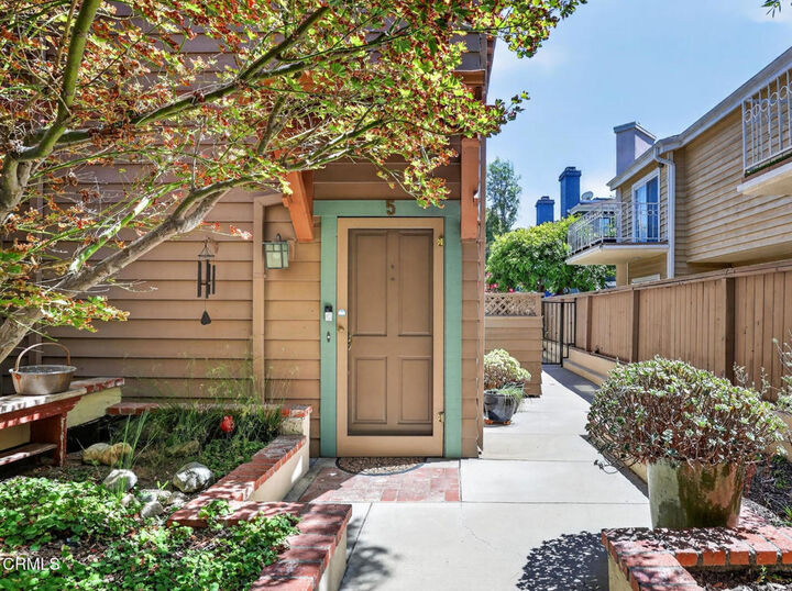 Property Photo:  306 Alpine Street 5  CA 91106 