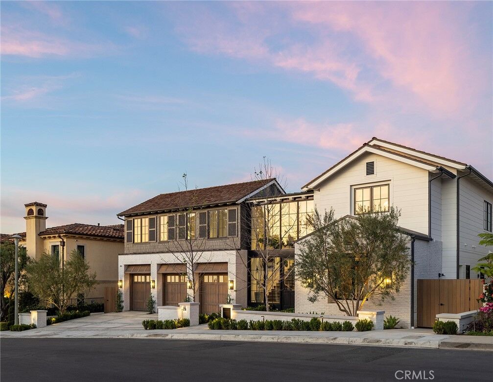 Property Photo:  8 Cherry Hills  CA 92660 