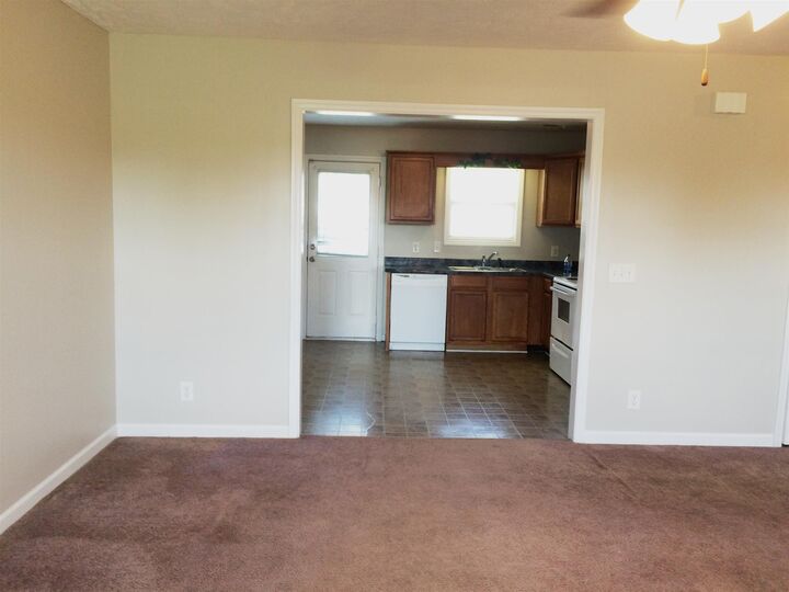 Property Photo:  302 Fairway Grn  TN 37160 