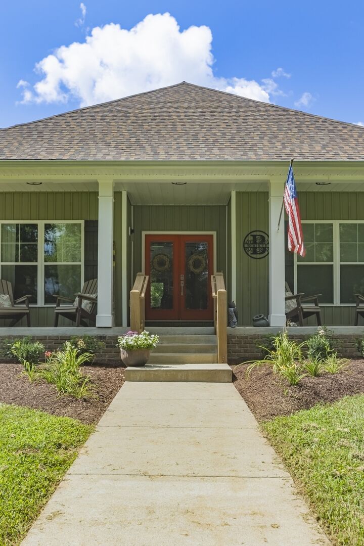 Property Photo: 1600 Ledford Rd TN 38451