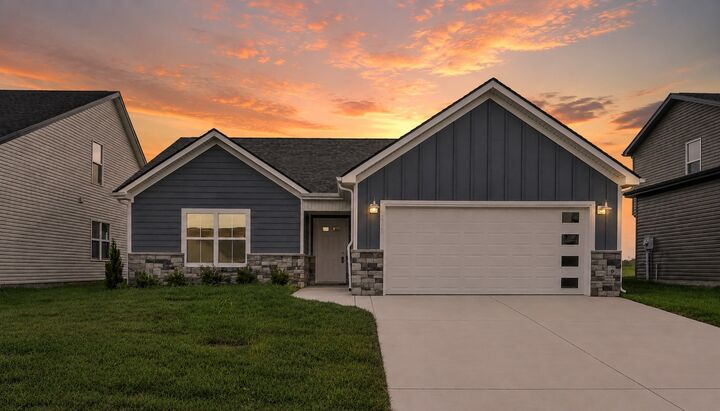 Property Photo:  2721 Brewster Dr  TN 37042 