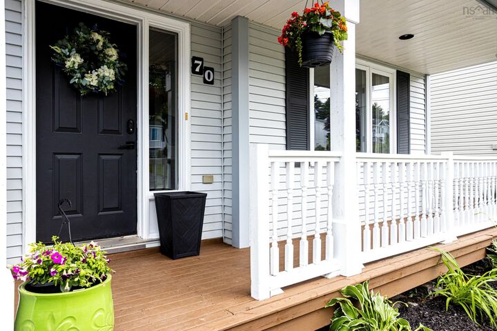 Property Photo:  70 Armcrest Drive  NS B4C 4A6 