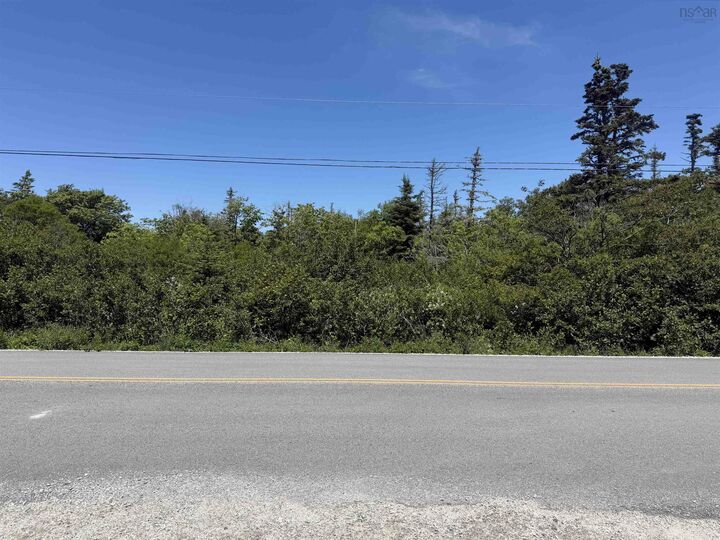 Chemin Du Rocher Road — photo 1