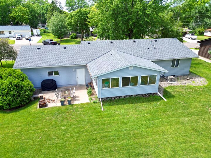 Property Photo:  551 6th Street E  MN 55342 
