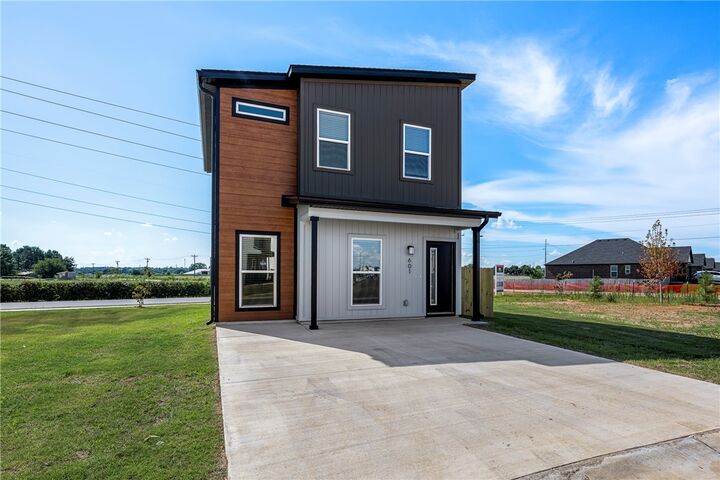Property Photo:  601 Apollo Avenue  AR 72713 