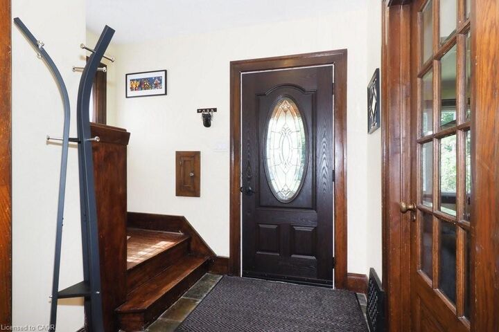 Property Photo:  223 Wellington Street N  ON N2H 5K6 