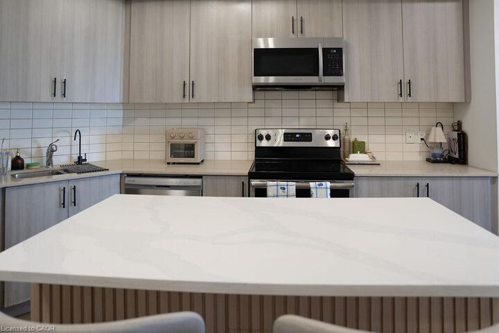 Property Photo: