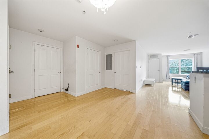Property Photo:  30 Franklin St 312  MA 02148 