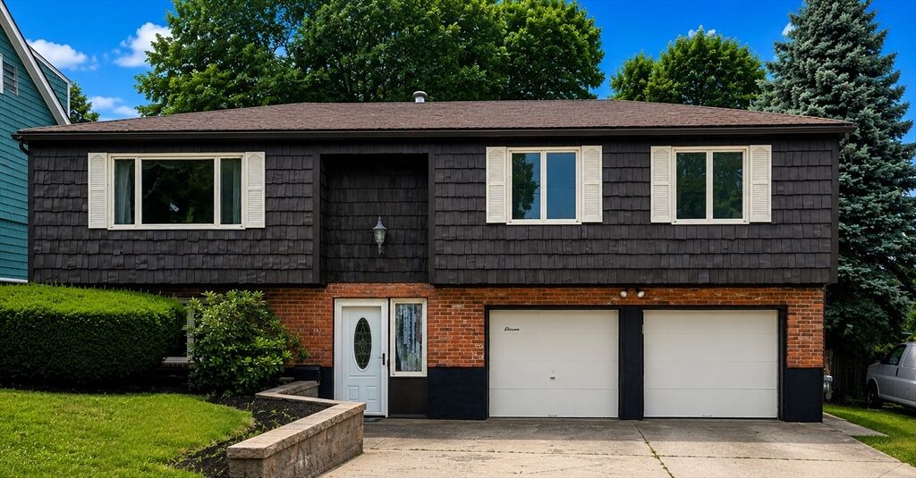 Property Photo:  11 Bristol Ave  MA 01907 