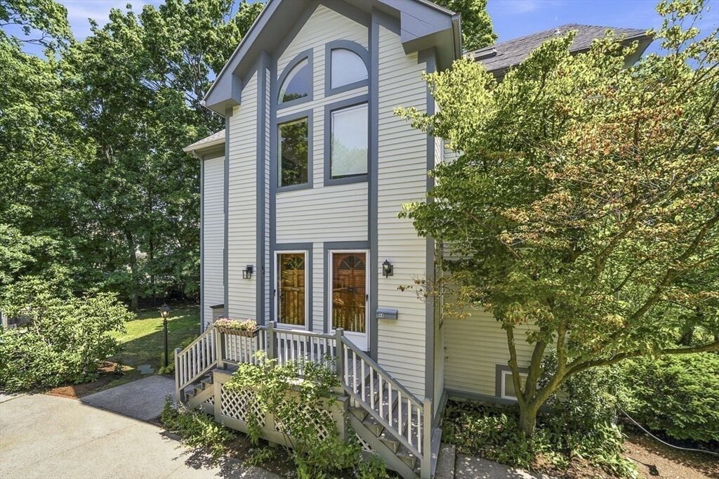Property Photo:  42 Lewis Ave 42  MA 02474 