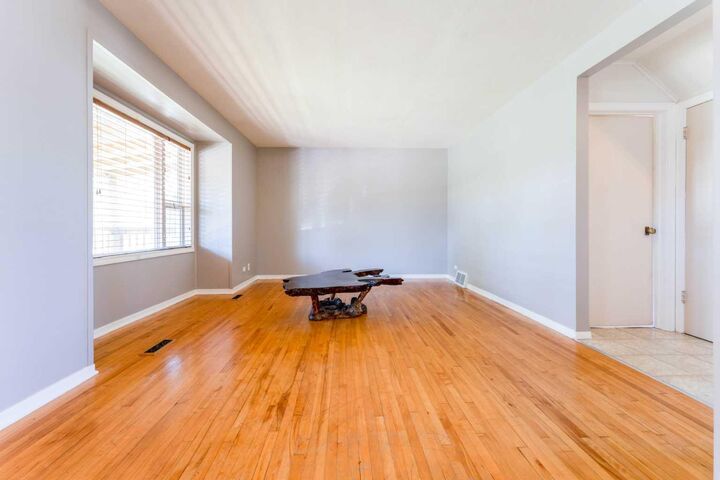 Property Photo: 305 1 Avenue S AB T0K 0N0