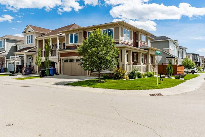 Property Photo: 12 Cityside Common NE AB T3N 1H8