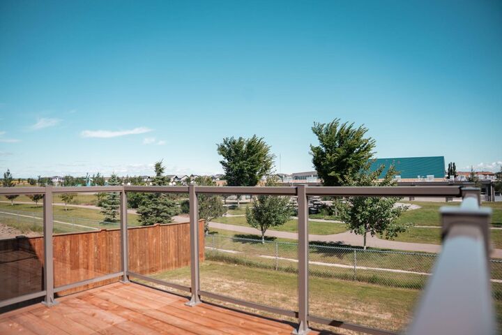 Property Photo:  55 Miners Road W  AB T1J 5W6 
