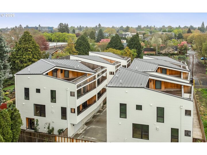Property Photo: 4625 N Campbell Ave OR 97217