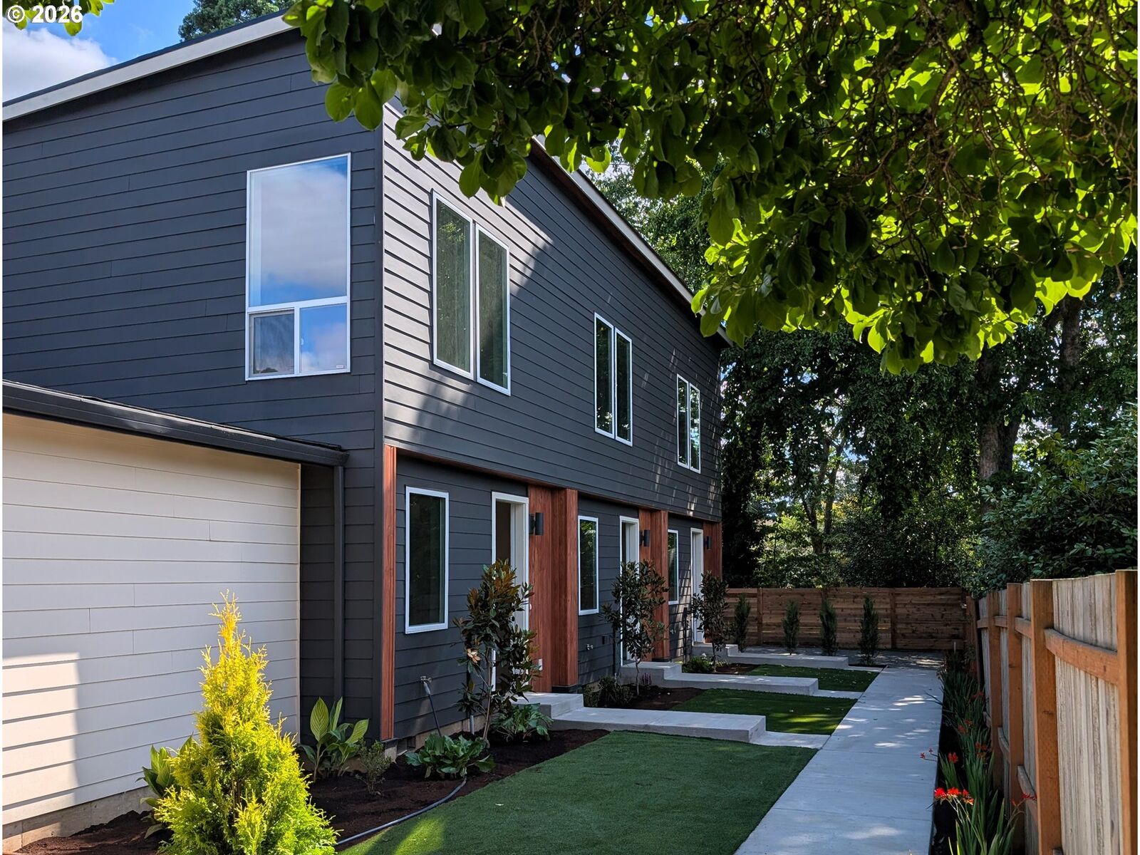 Property Photo:  5118 SE 66th Ave  OR 97206 