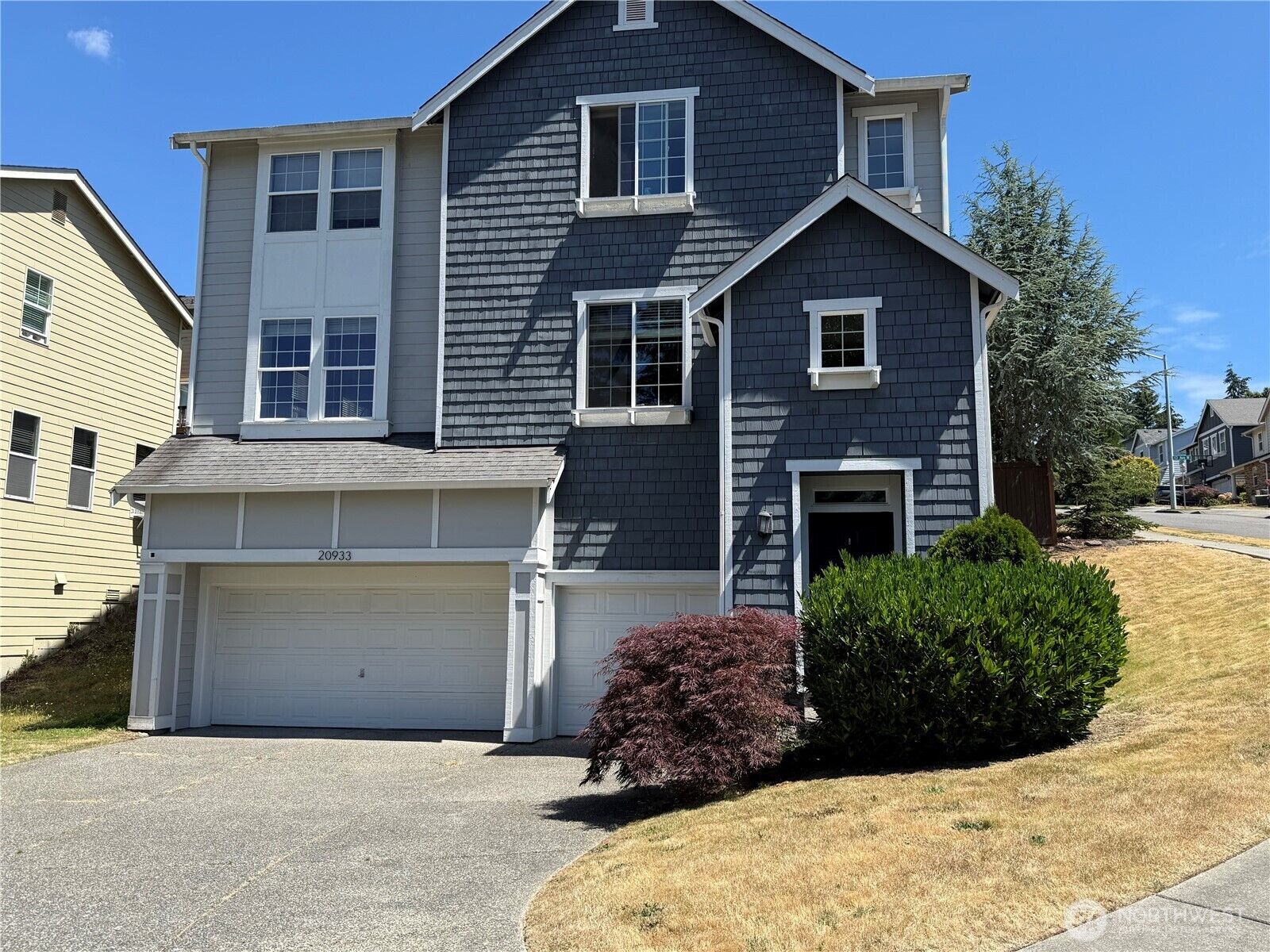 Property Photo: 20933 13th Place SW WA 98036