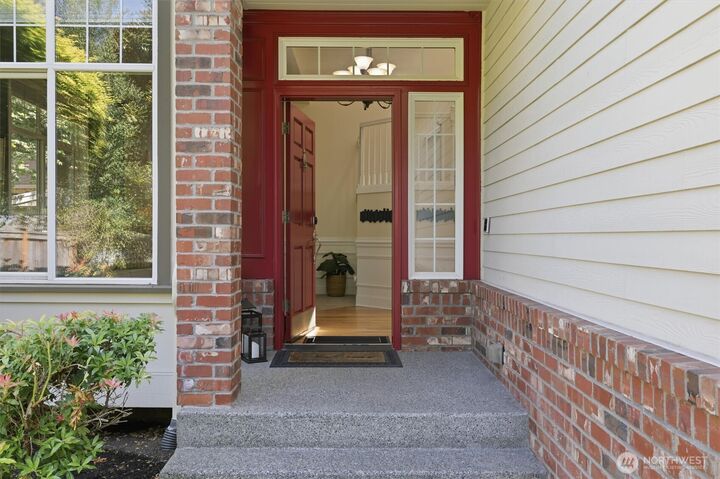 Property Photo: 2336 Olympia Avenue NE WA 98056