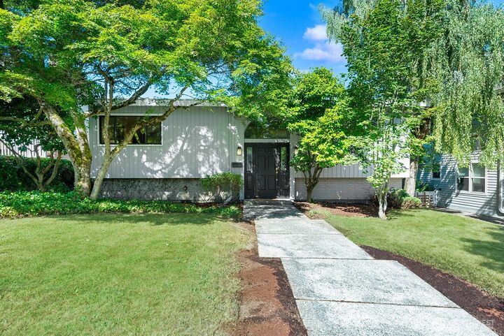 Property Photo: 6531 37th Avenue SW WA 98126