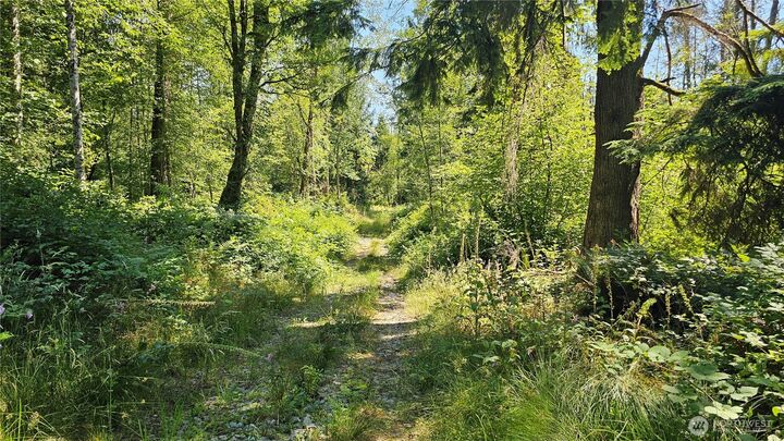 Property Photo:  11000  138th Street NE  WA 98223 