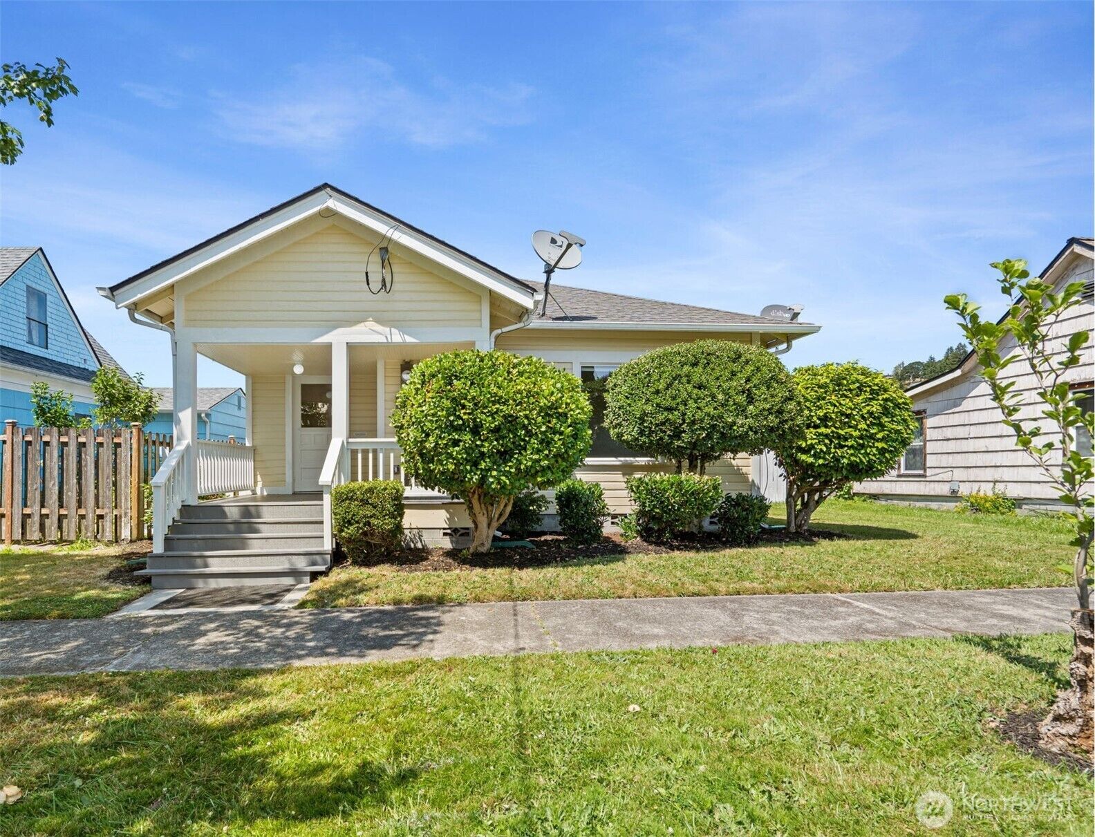 Property Photo:  259 SW Lewis Street  WA 98532 