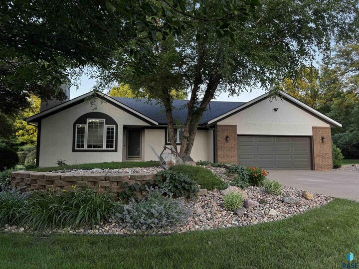 Property Photo:  26986 Cactus Pl  SD 57108 