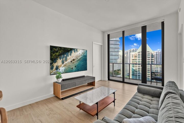 Property Photo: 2678 Tigertail Ave 1605 FL 33133