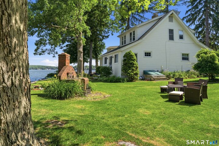 Property Photo:  24 West Point Road  CT 06424 